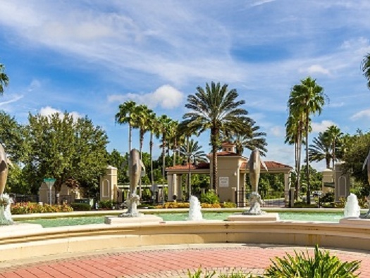 Lakes and Fountains Lakes and Fountains